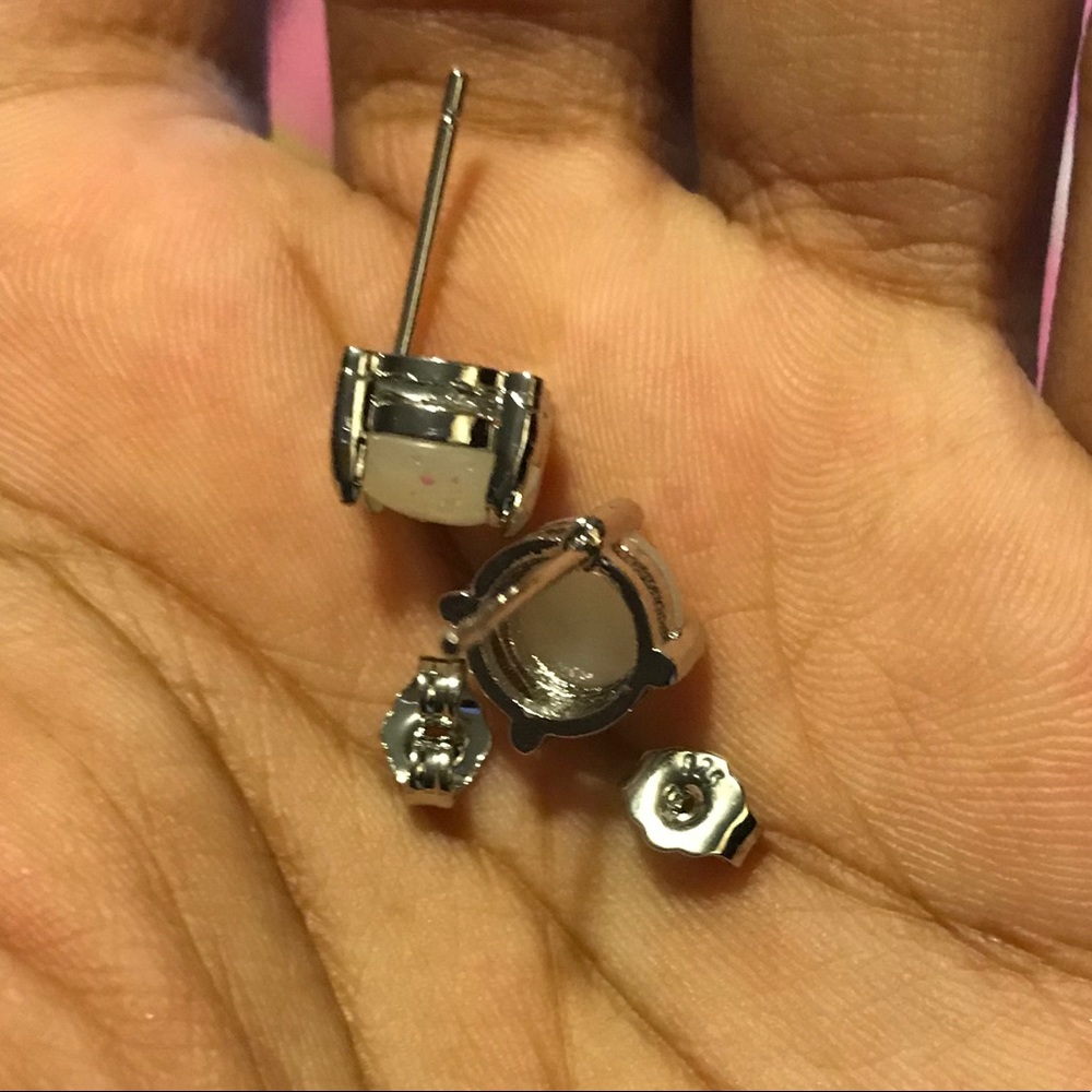 925 SILVER AND OPAL STUDS - Picture 2 of 2